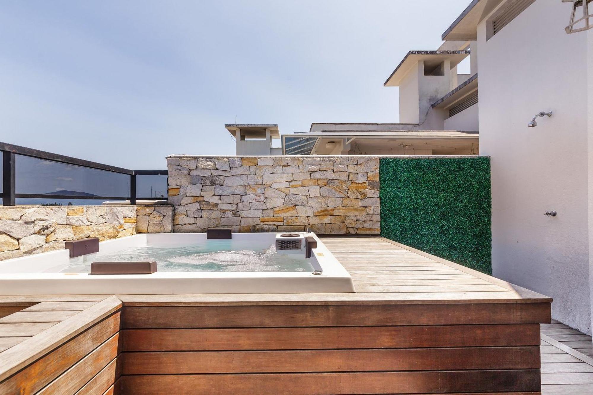 Sobrado Com Jacuzzi Apenas 10min Do Mar Osh Florianopolis